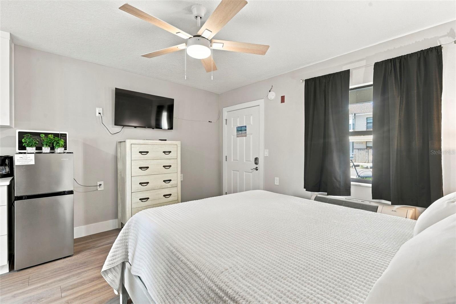 16333 Gulf Blvd #114 Property Photo 8