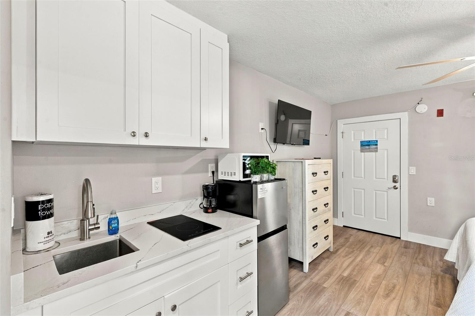 16333 Gulf Blvd #114 Property Photo 12