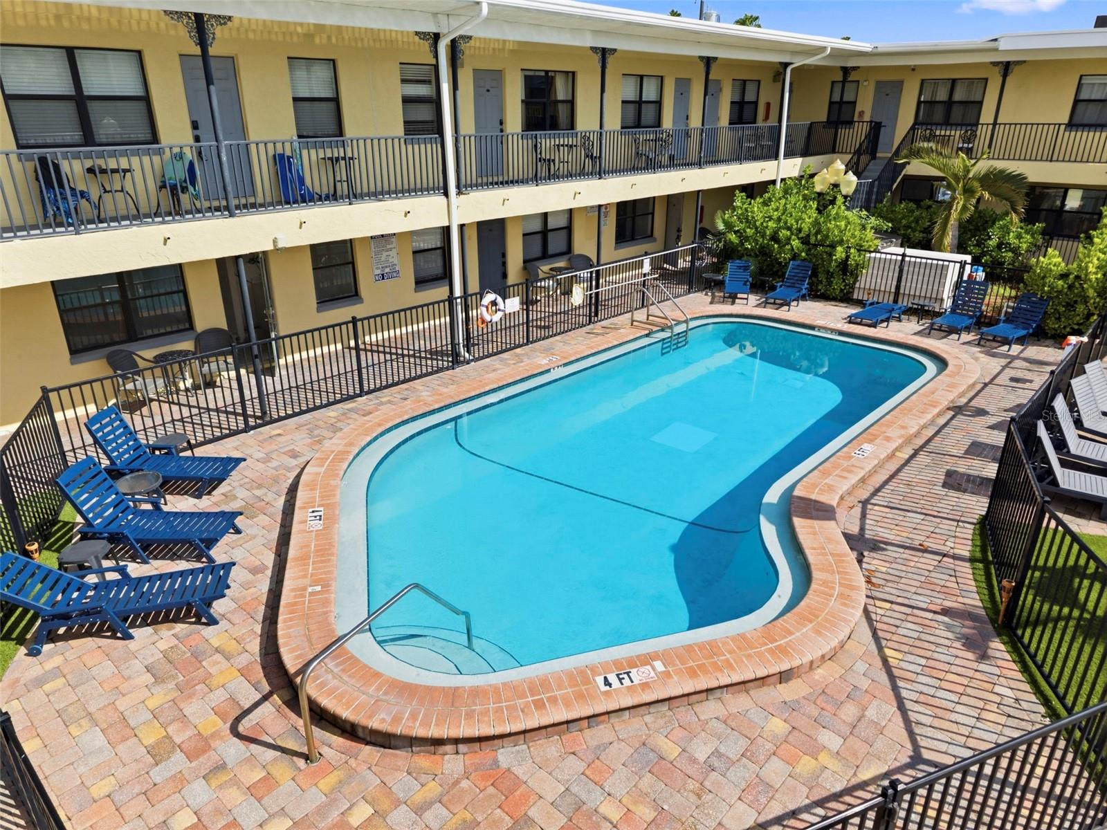 16333 Gulf Blvd #114 Property Photo 15