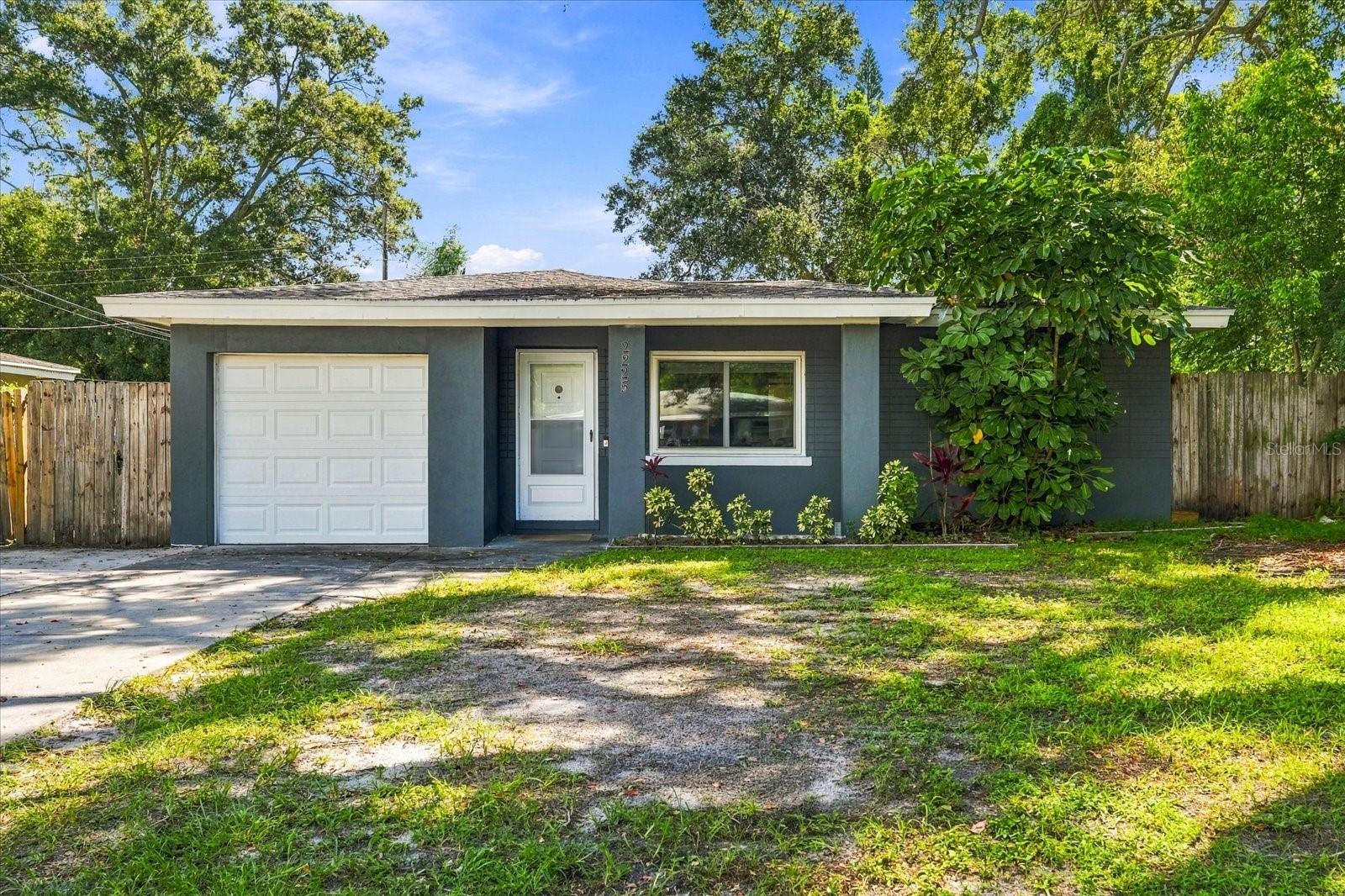 2225 CAPRI DR Property Photo 1