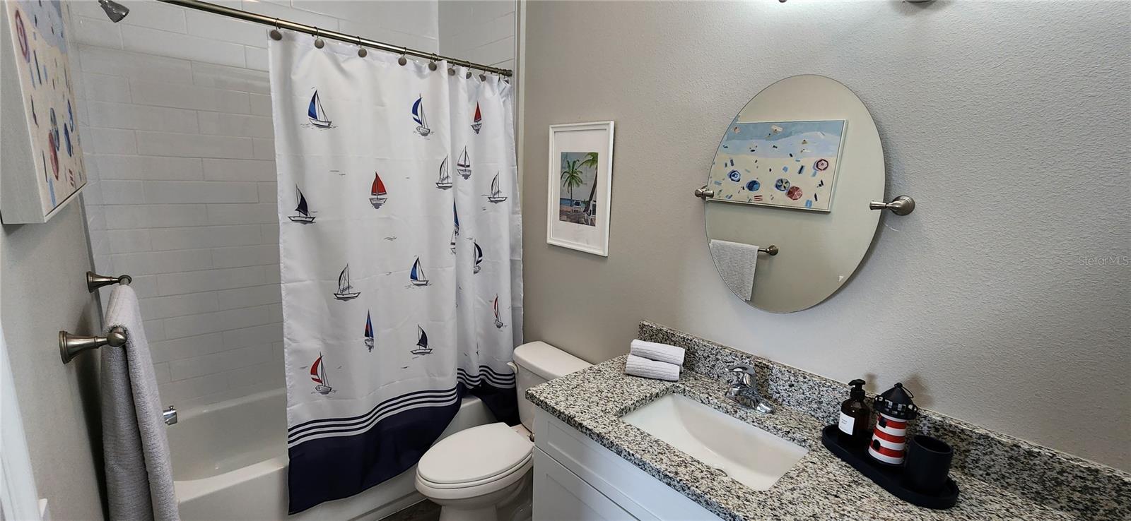 2053 Silverstone Cir Property Photo 16