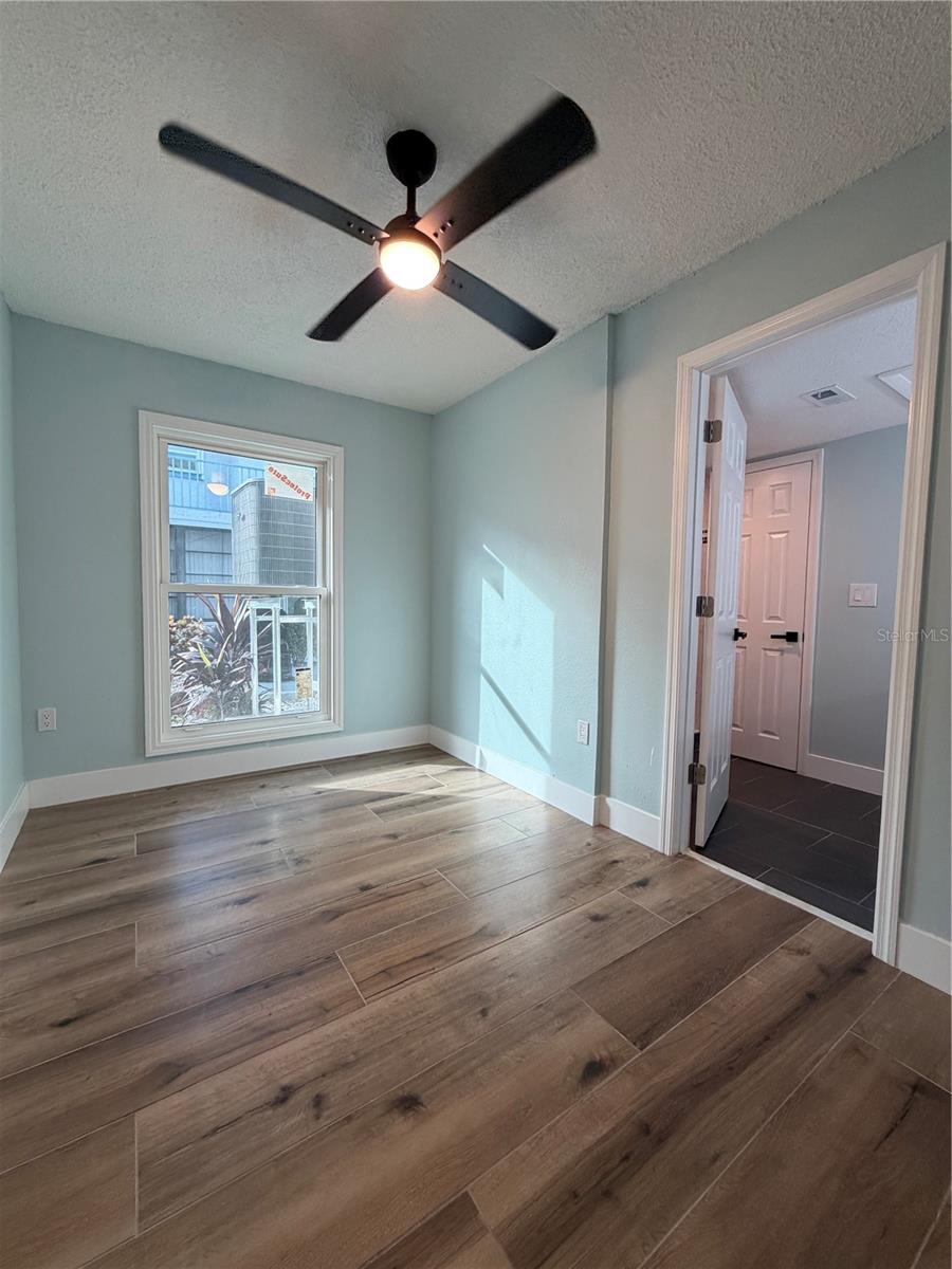 230 Medallion Blvd #c Property Photo 19