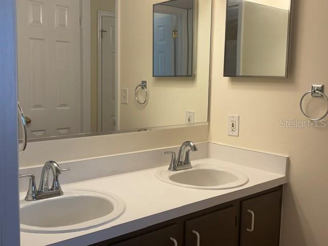 2400 Feather Sound Dr #1431 Property Photo 11