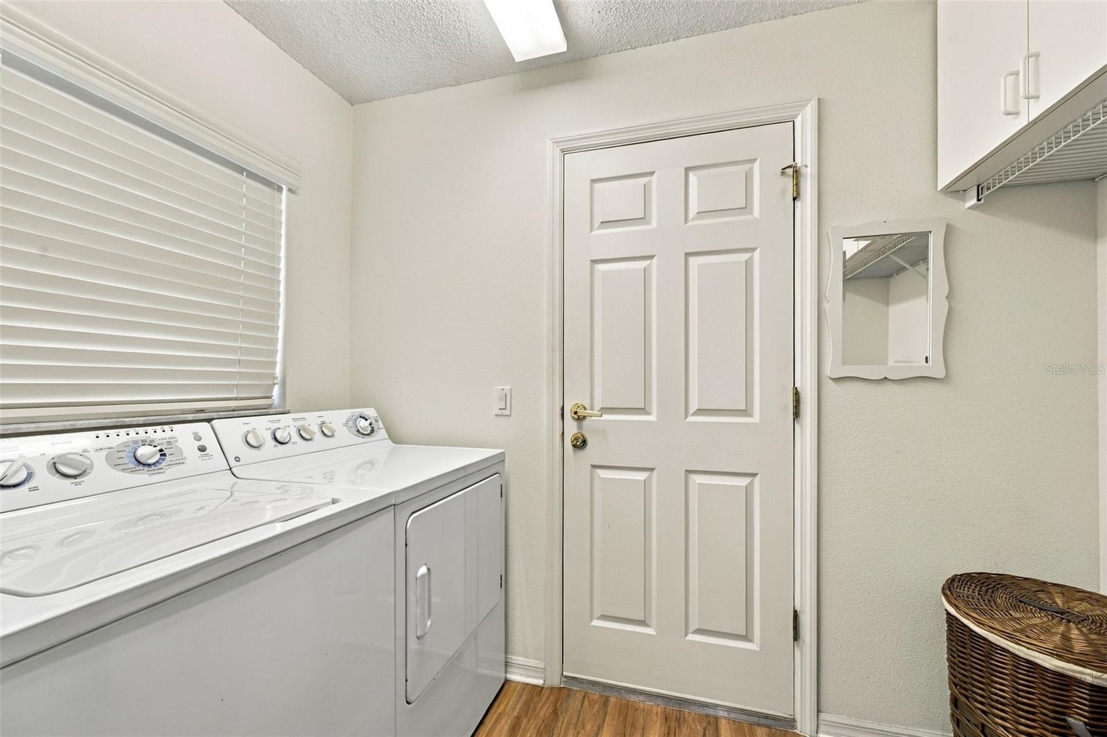 1202 Wolford Dr Property Photo 16
