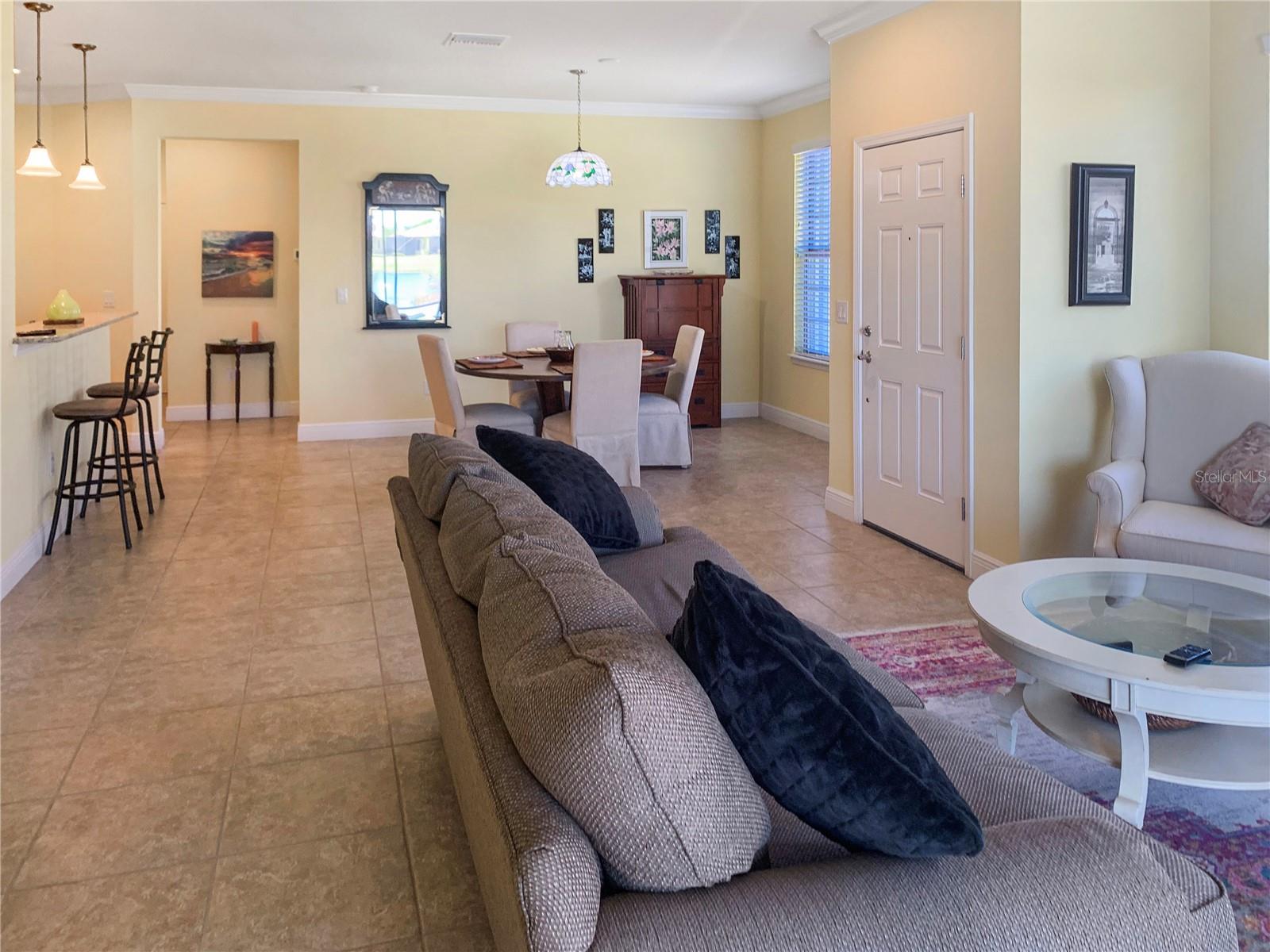 5472 Sunset Falls Dr Property Photo 4