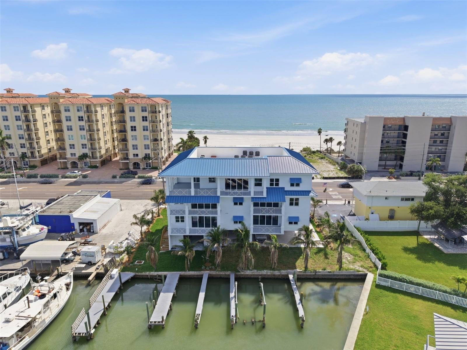 13655 Gulf Blvd #302 Property Photo 4