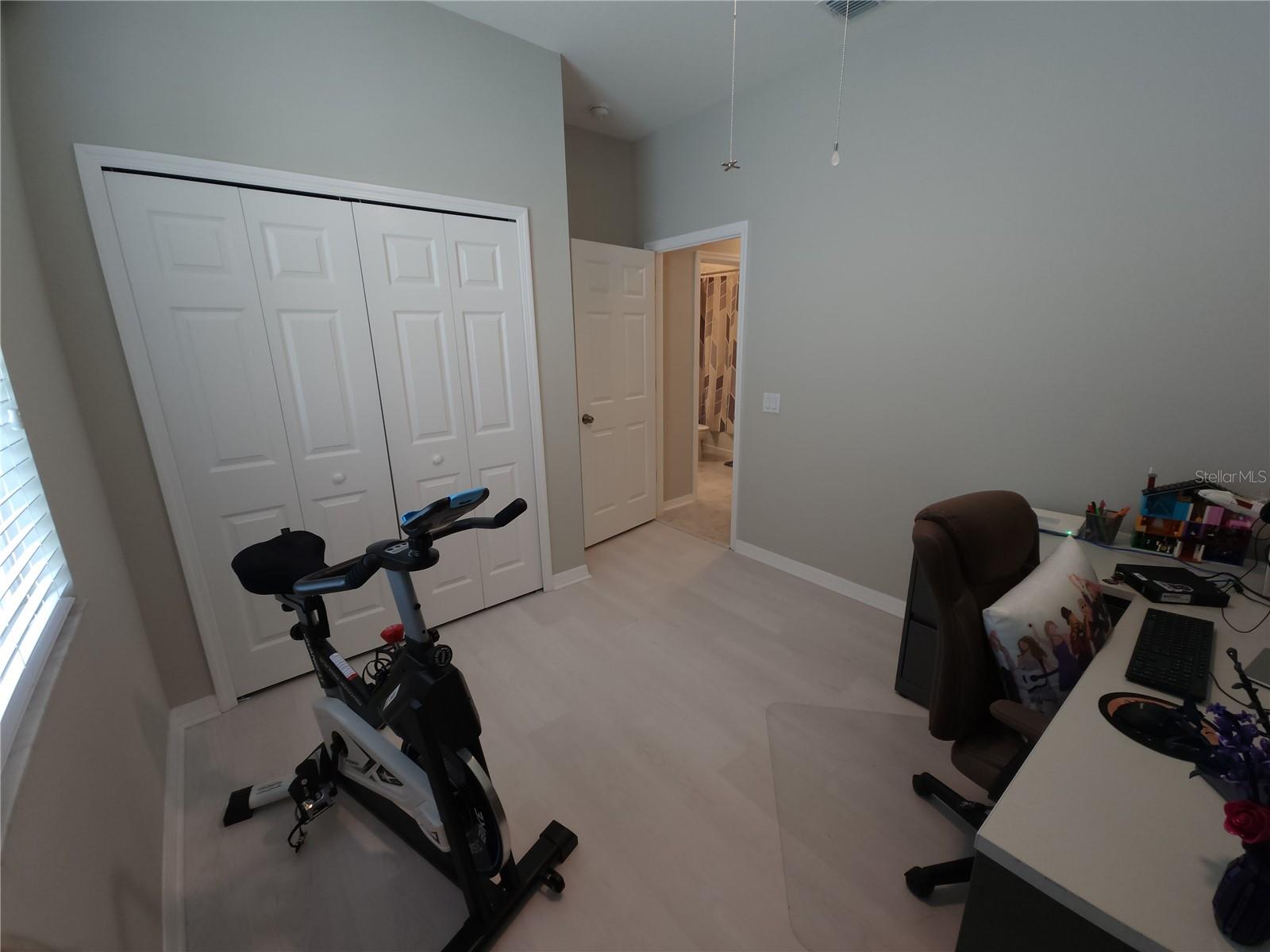 9342 Crescent Ray Dr Property Photo 39