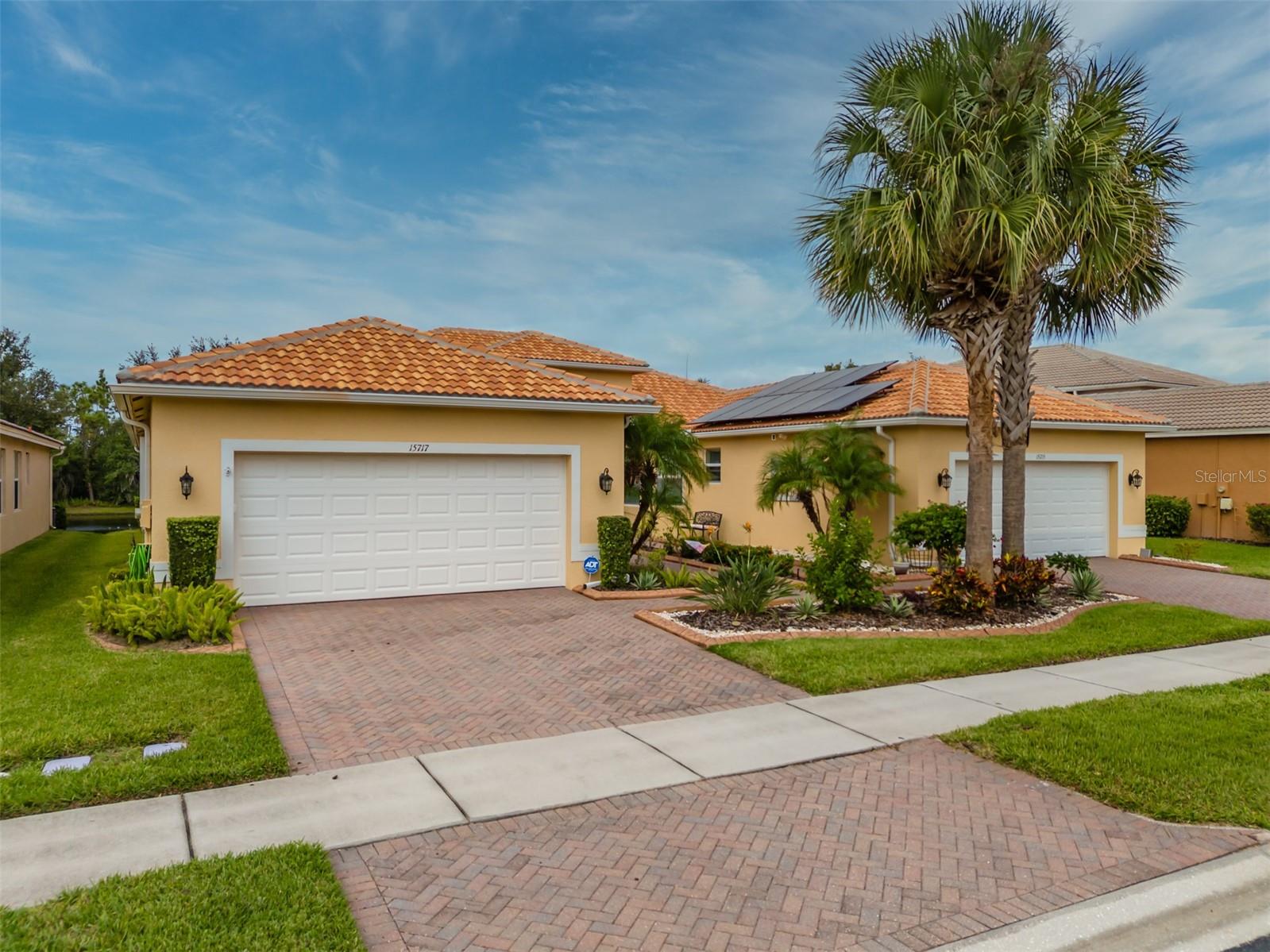 15717 AURORA LAKE CIR Property Photo 1