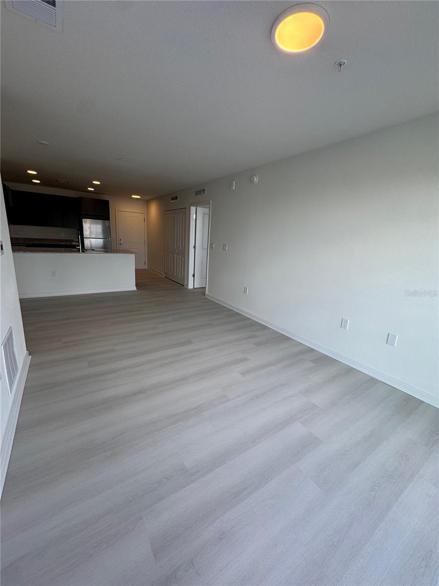 5563 Millenia Park Blvd Blvd #525 Property Photo 2