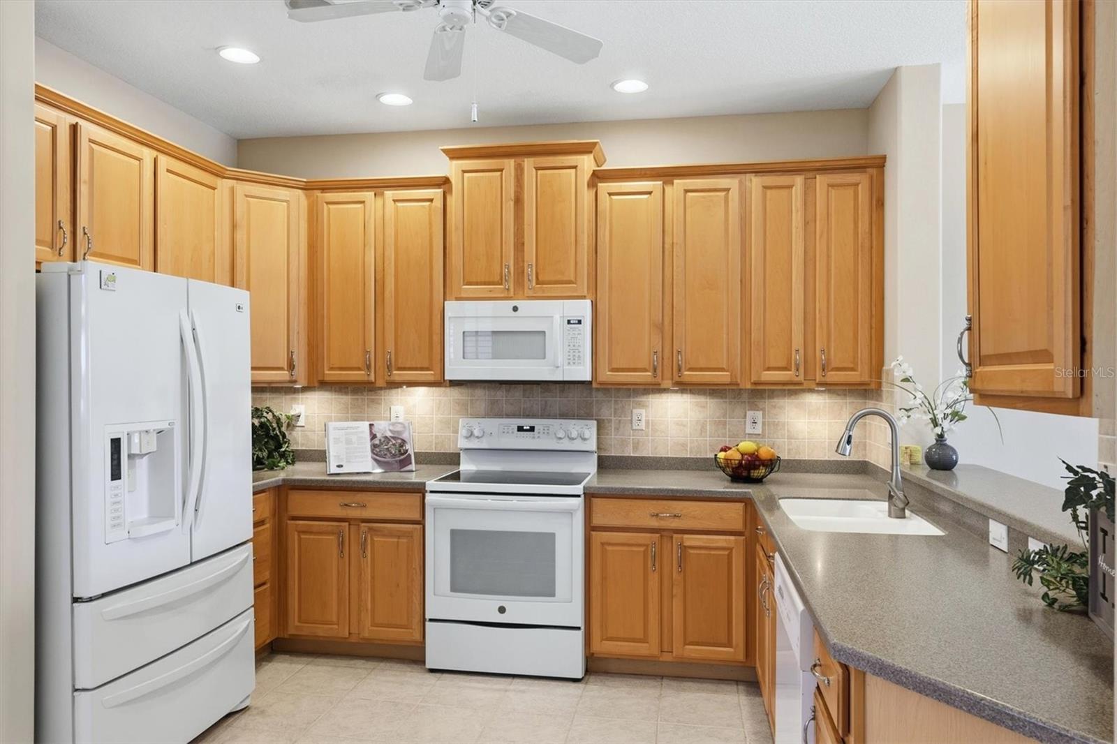 8138 Victoria Falls Cir Property Photo 10
