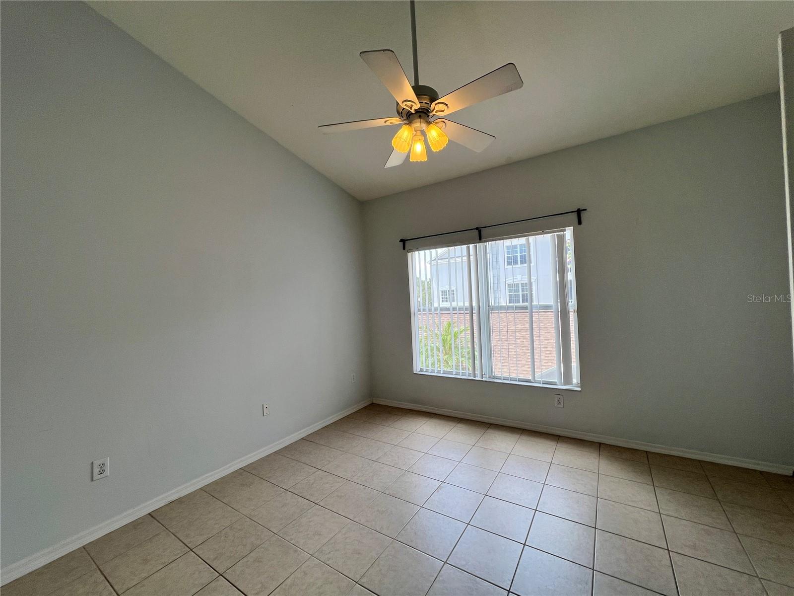 10008 Tate Ln Property Photo 10