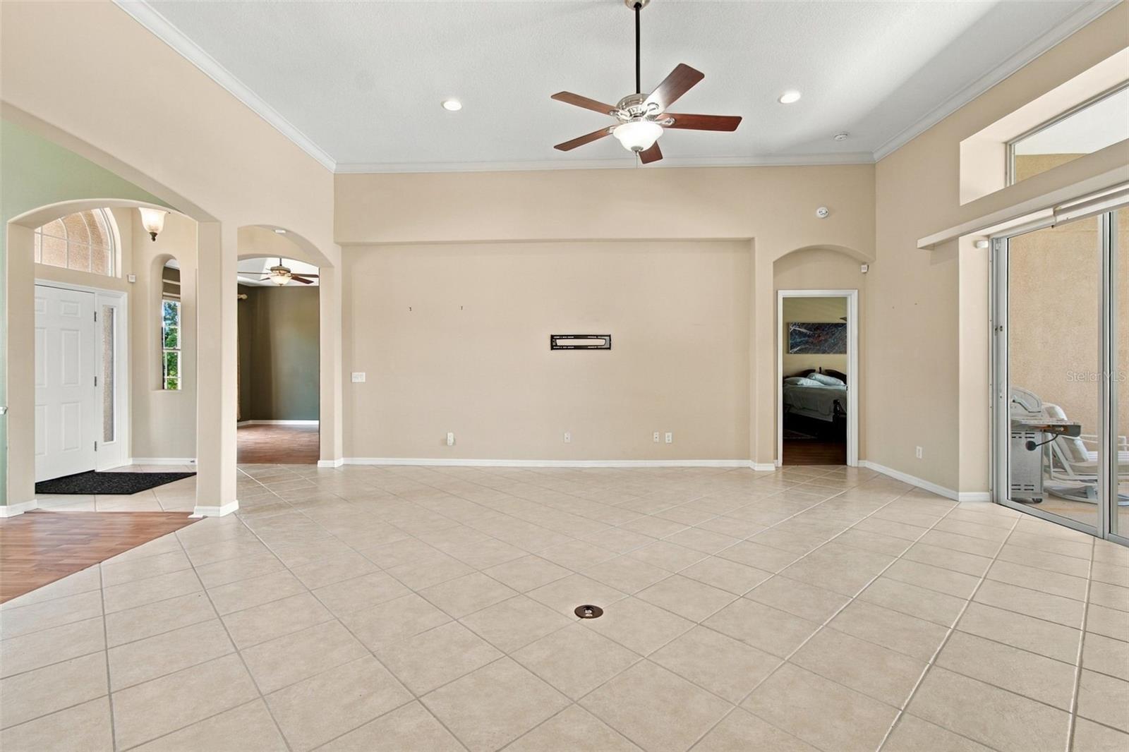 130 Willow Bend Way Property Photo 11