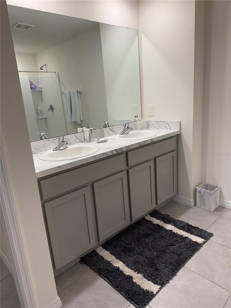 2907 Rock Sound St Property Photo 12