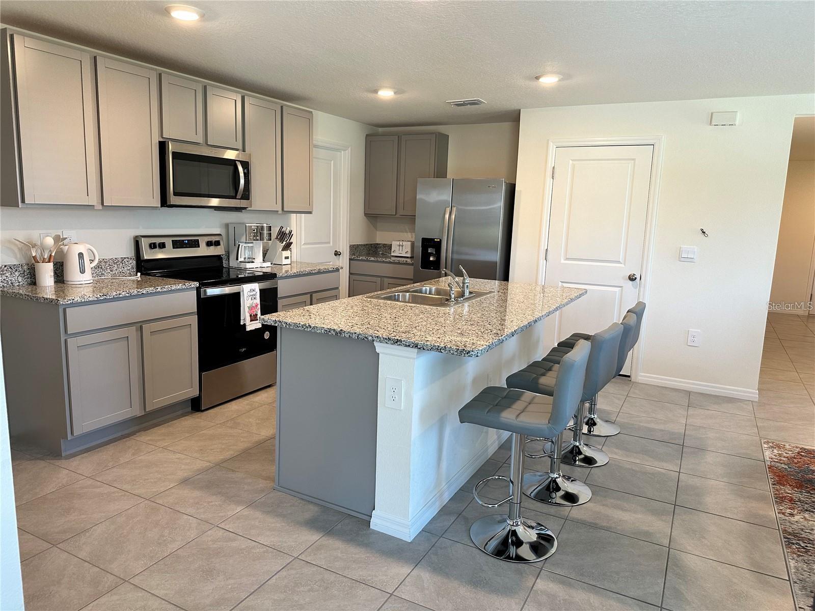 2907 Rock Sound St Property Photo 44