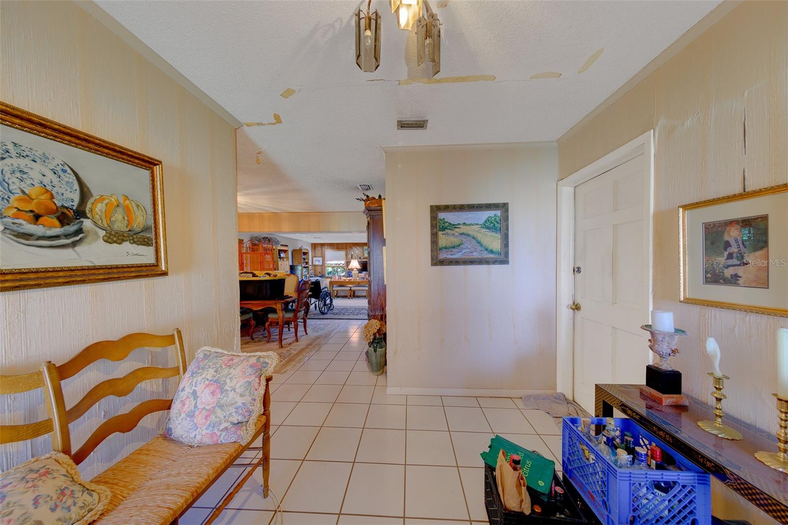 1105 Woodcrest Ave Property Photo 6