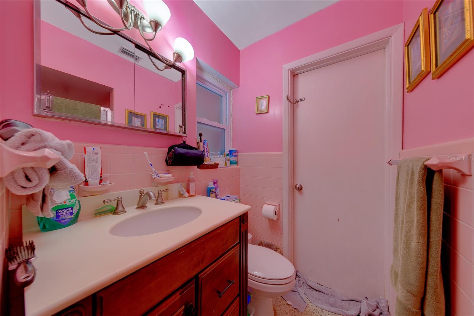 1105 Woodcrest Ave Property Photo 29