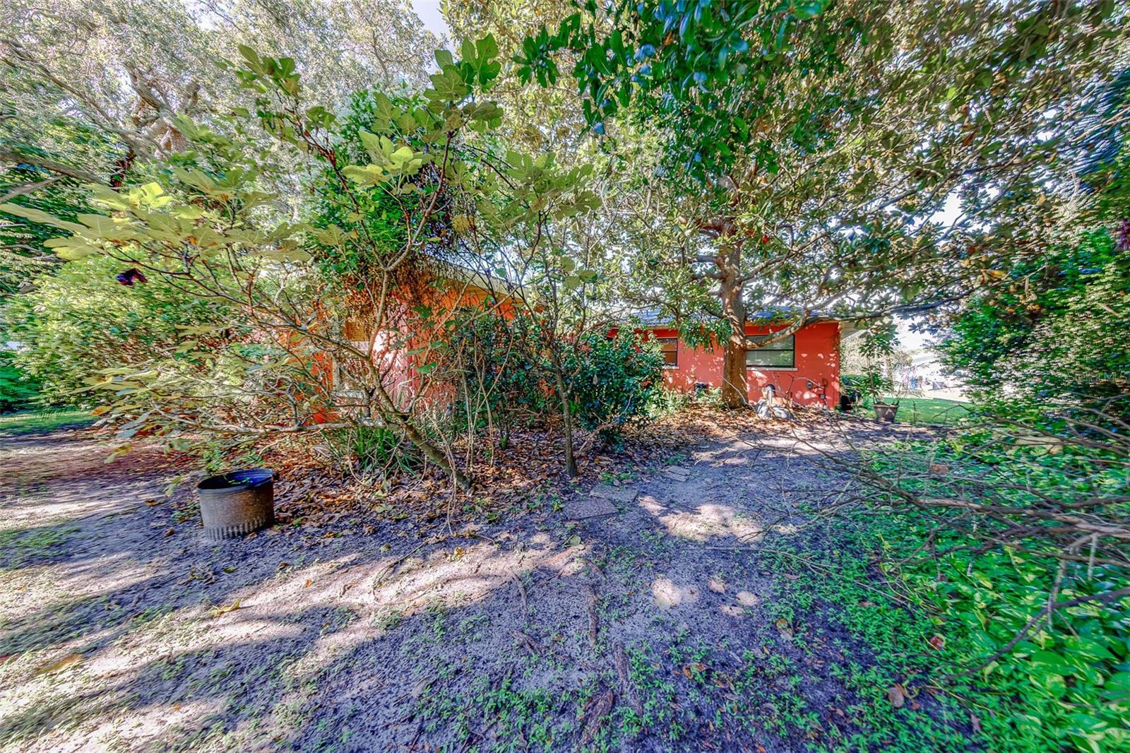 1105 Woodcrest Ave Property Photo 39