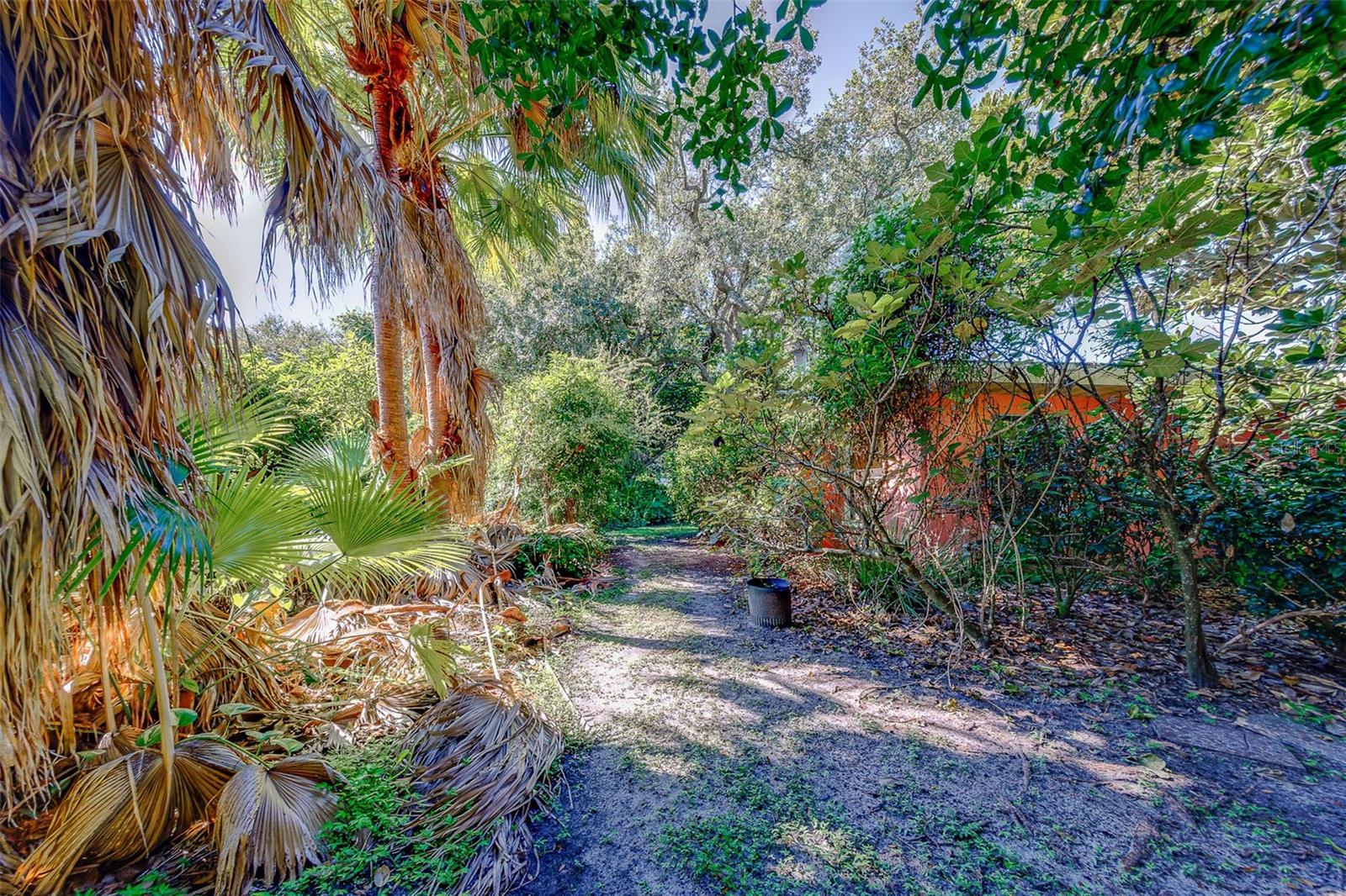 1105 Woodcrest Ave Property Photo 40