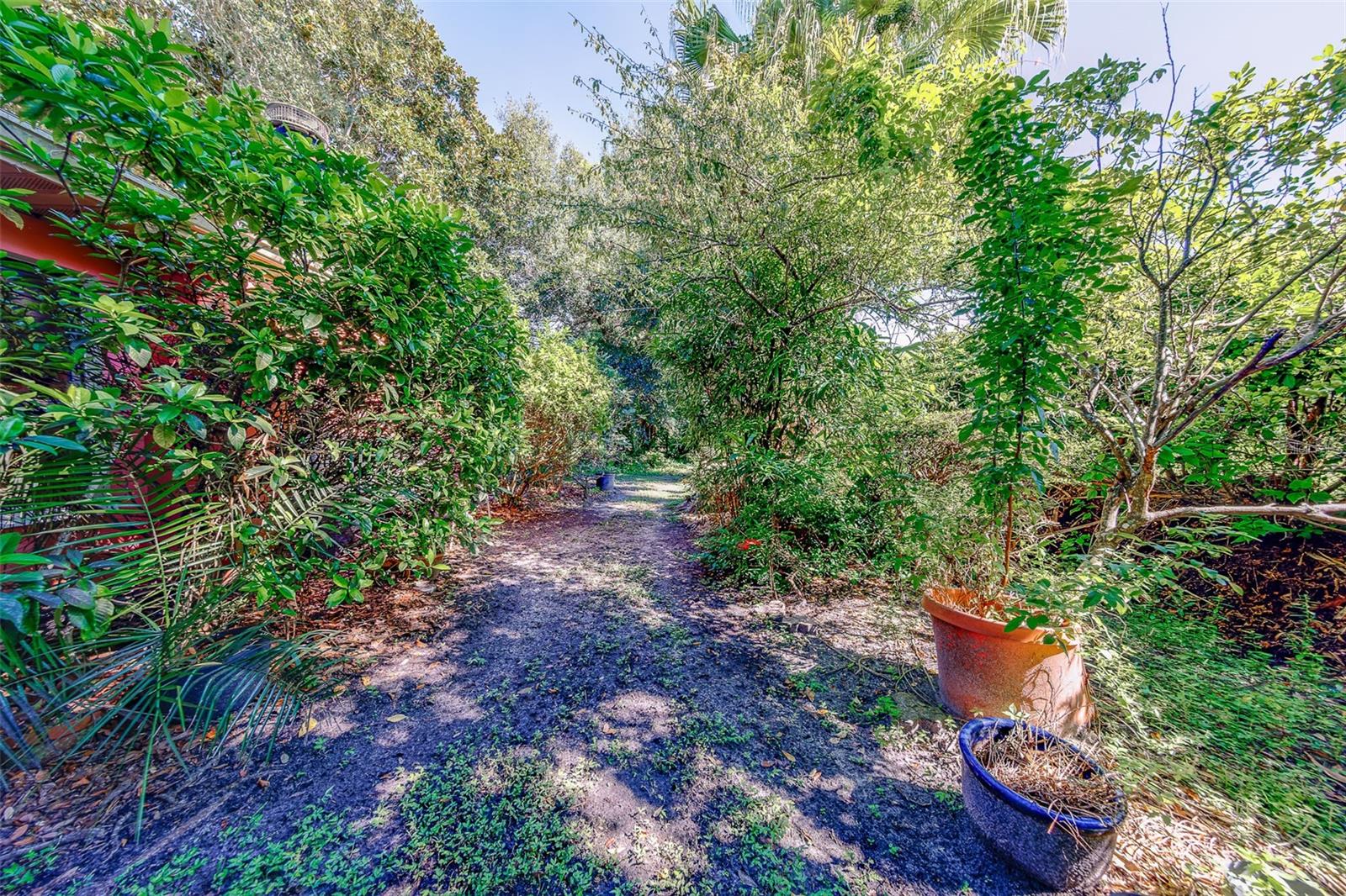 1105 Woodcrest Ave Property Photo 41