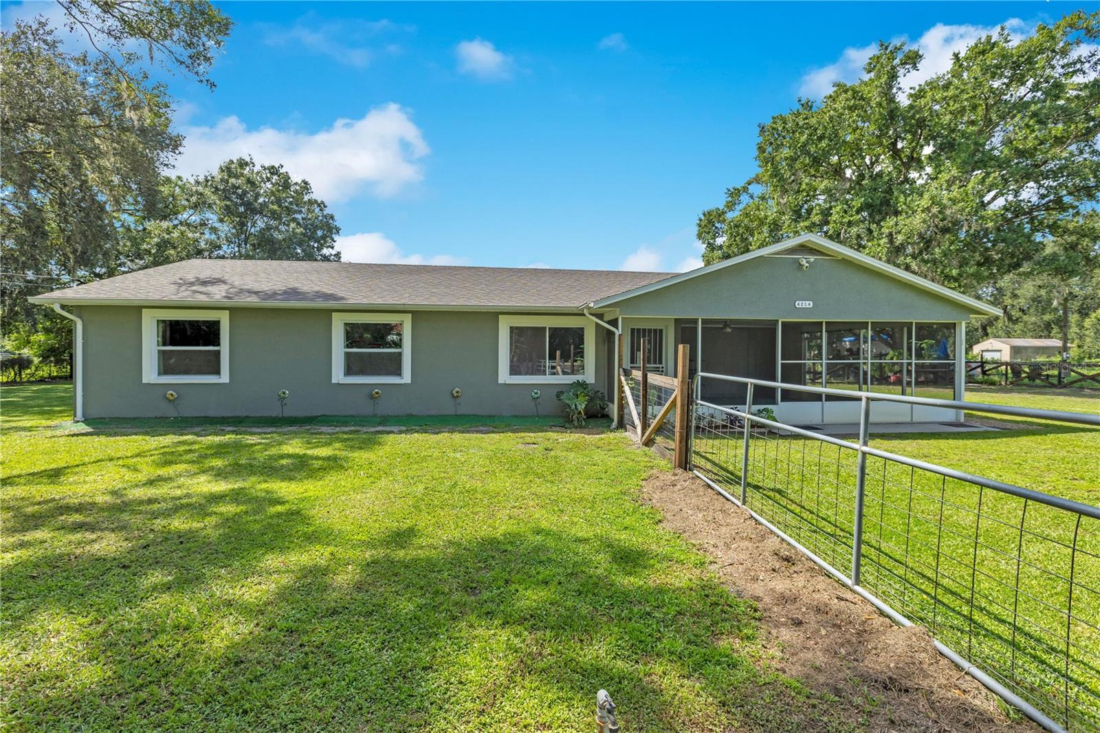 4214 CINDY RD Property Photo 1