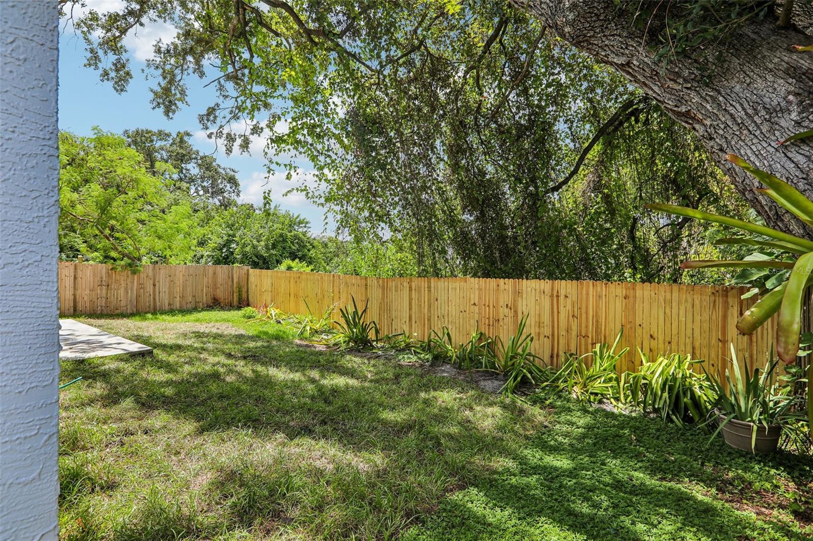 2455 Hickman Cir Property Photo 37