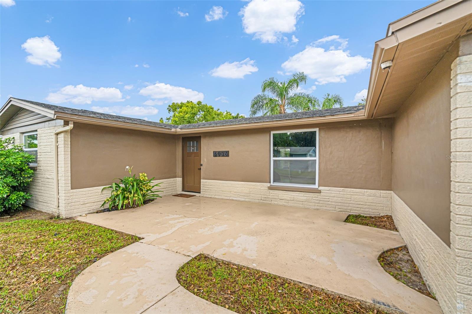 4036 Sunray Dr Property Photo 5
