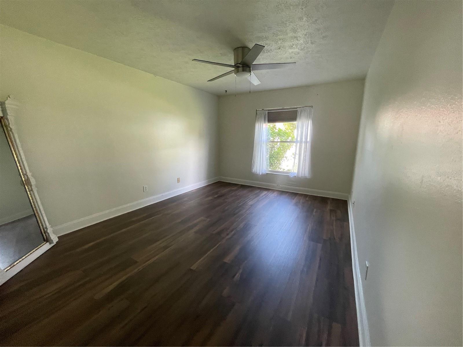 6806 S Gabrielle St Property Photo 17