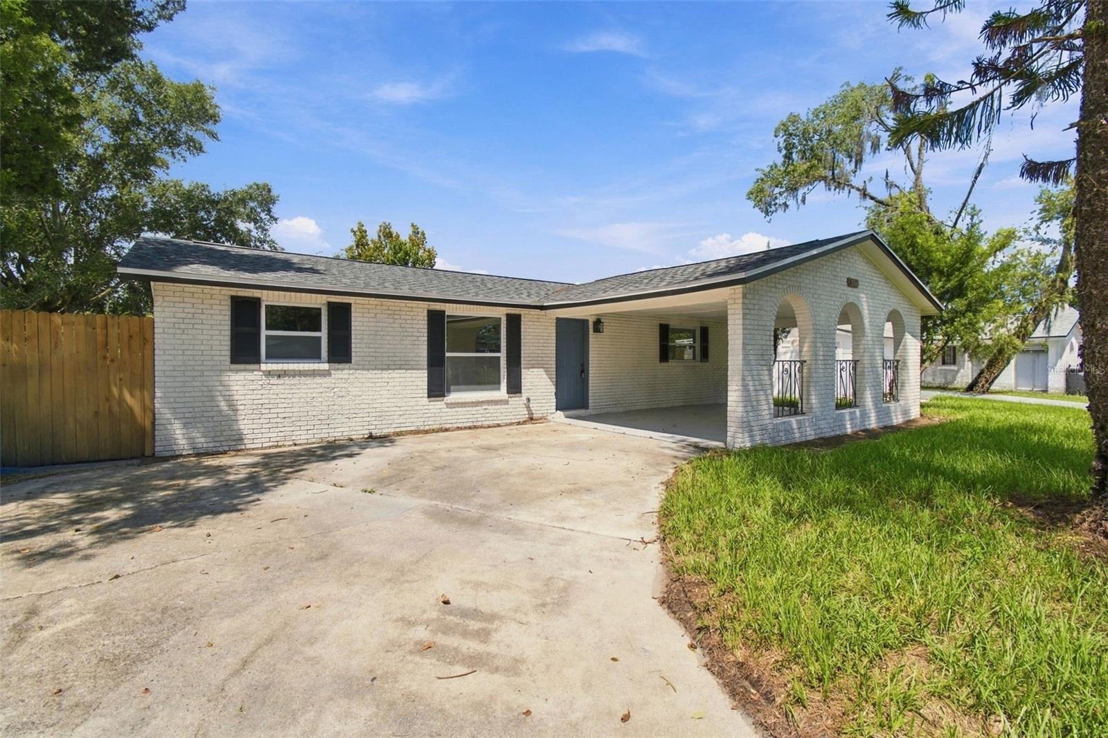802 Walnut Dr Property Photo 1