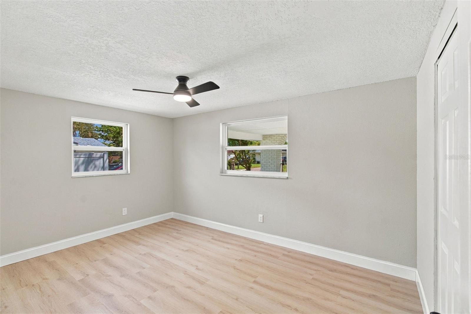 802 Walnut Dr Property Photo 27