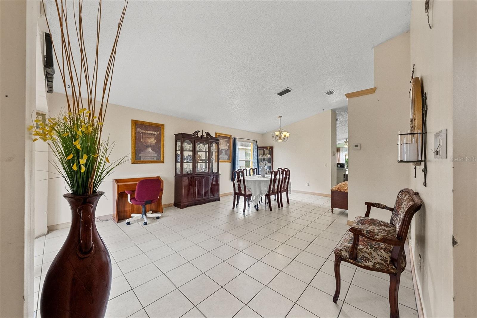 8106 Riverboat Dr Property Photo 2
