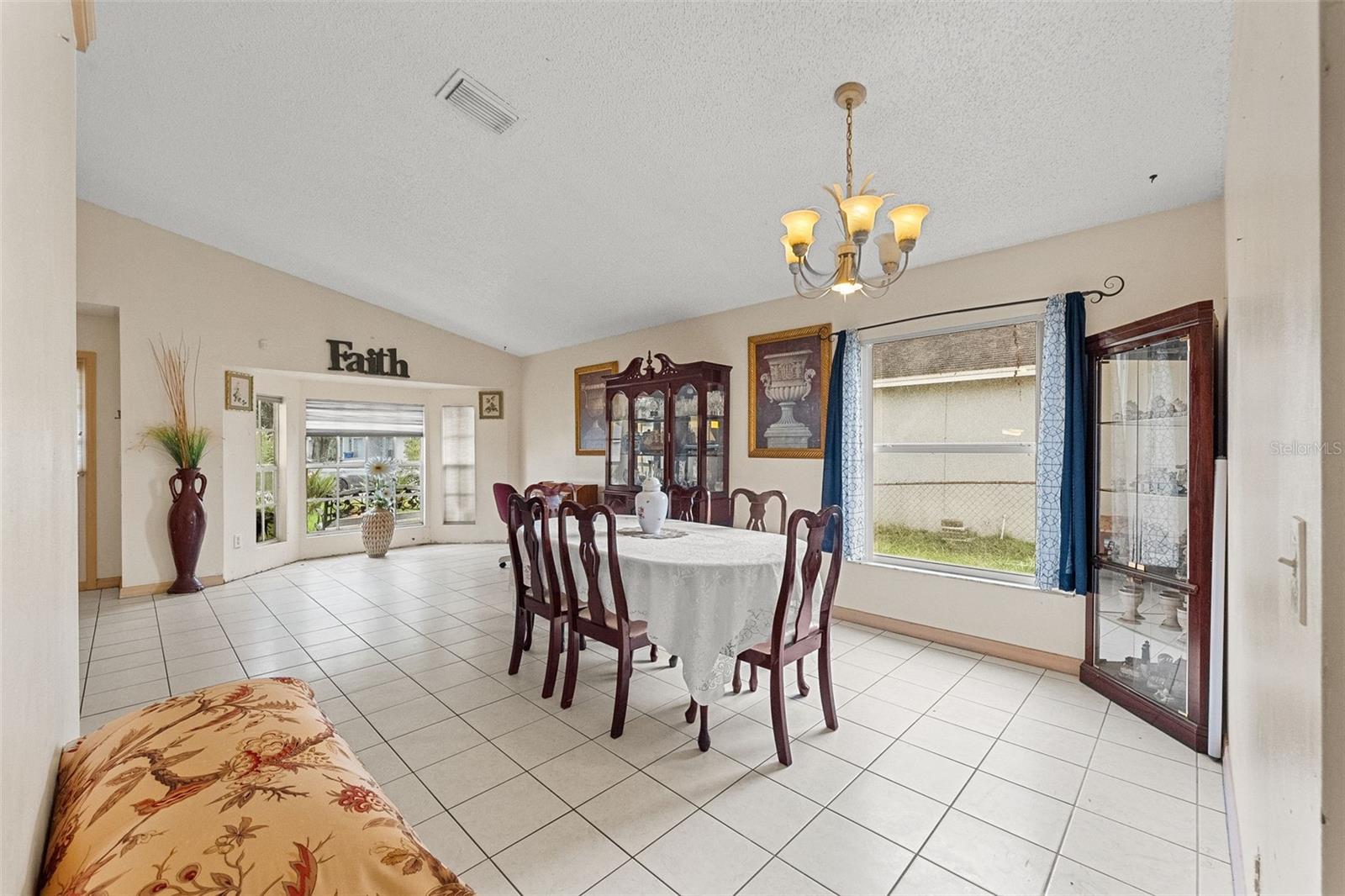 8106 Riverboat Dr Property Photo 16