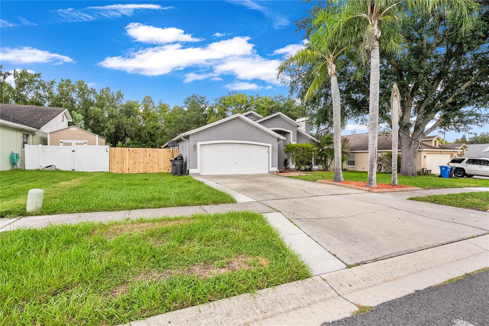 10511 Deepbrook Dr Property Photo 13