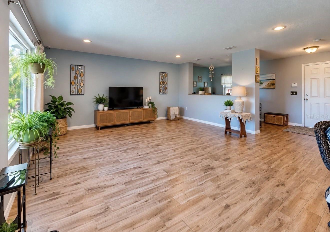 337 Star Shell Dr Property Photo 16