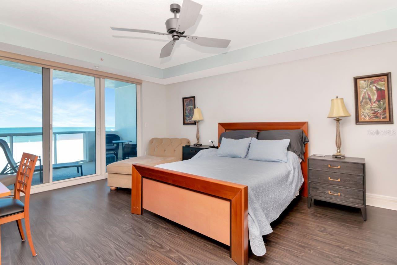 1350 Gulf Blvd #301 Property Photo 17