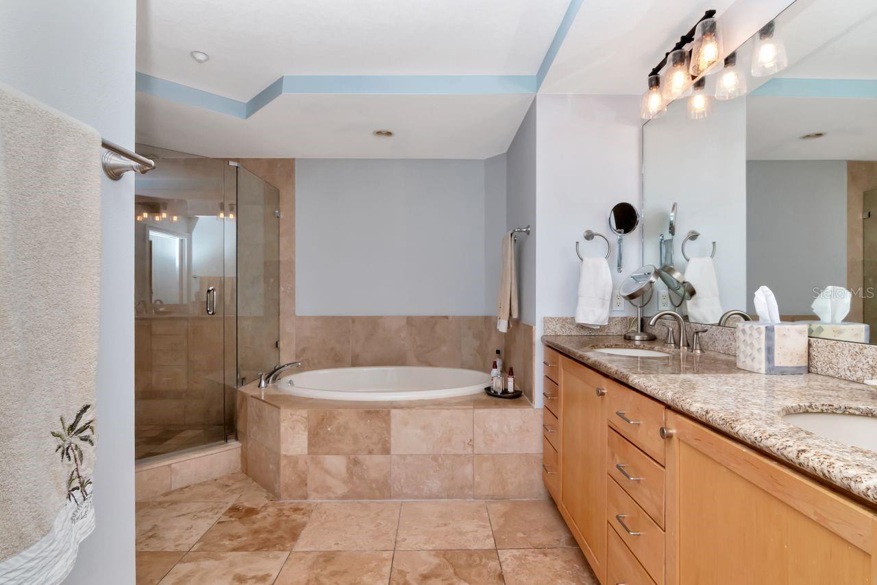 1350 Gulf Blvd #301 Property Photo 20