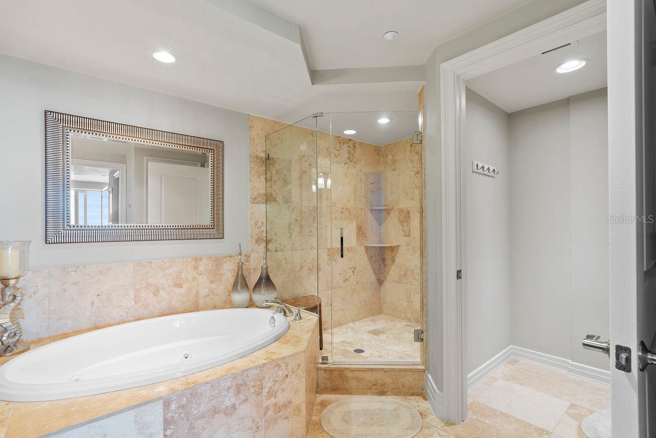 1350 Gulf Blvd #301 Property Photo 24
