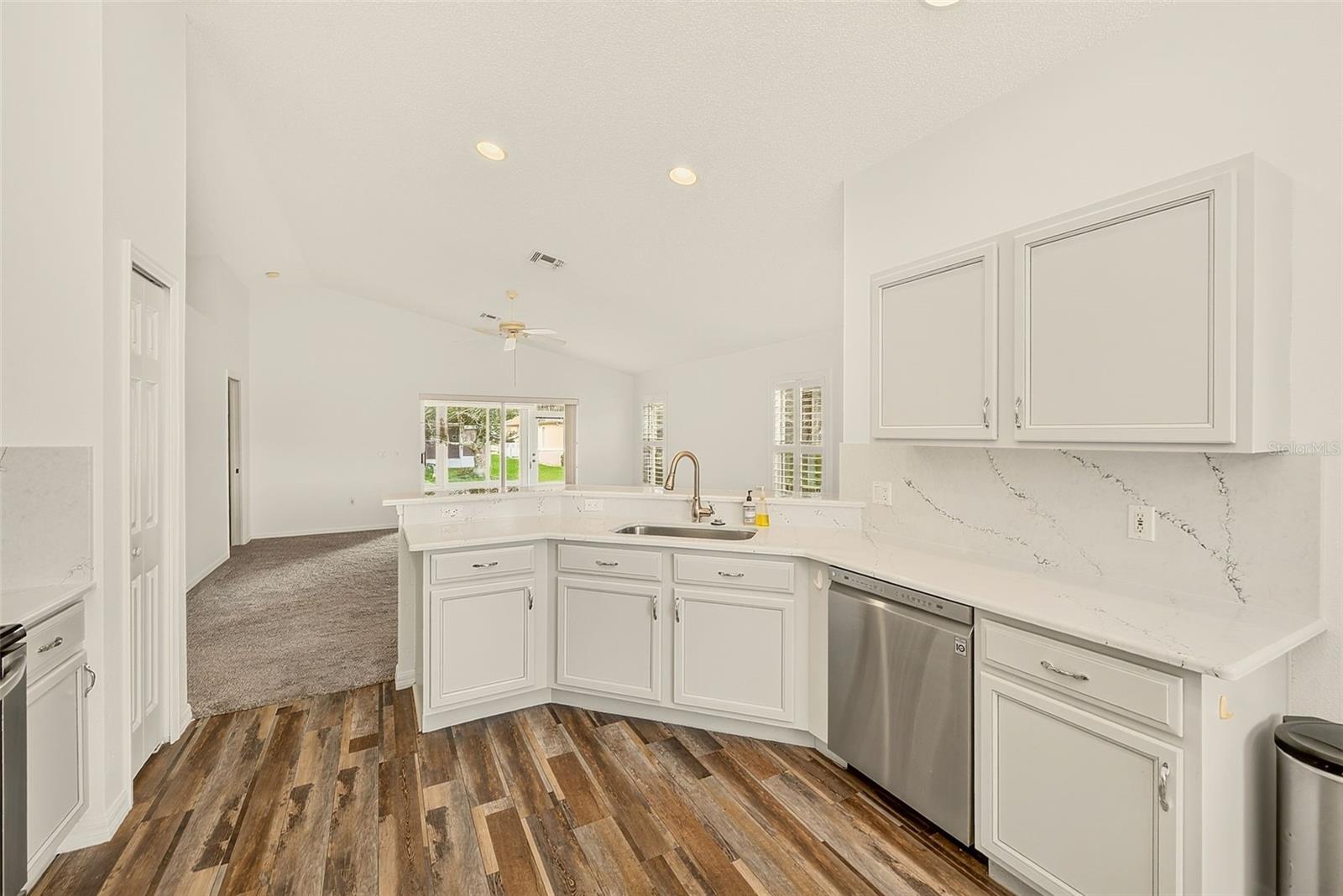 11314 Shadow Moss Ct Property Photo 7