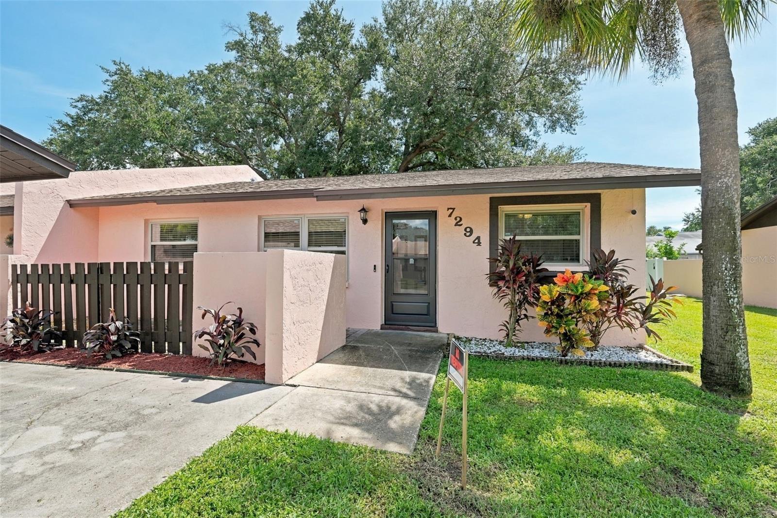 7294 55th Ave N Property Photo 1