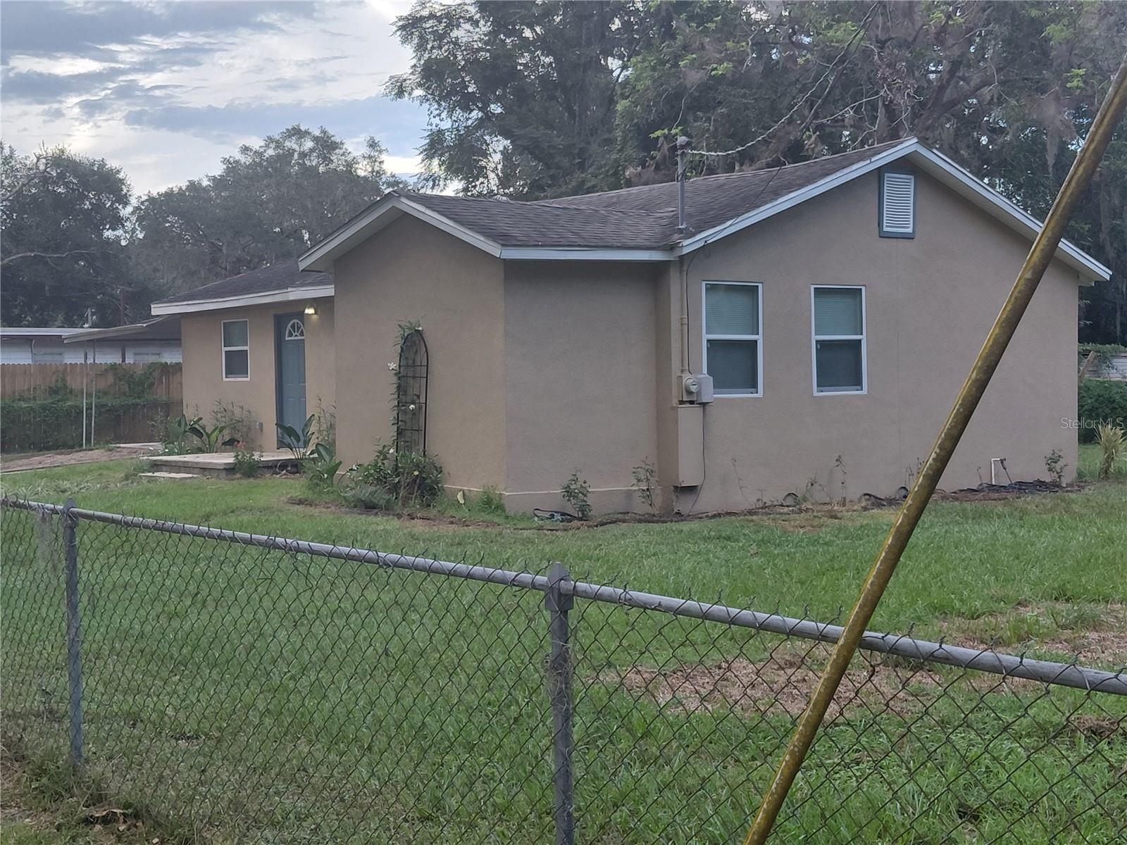 11617 Grovewood Ave Property Photo 5