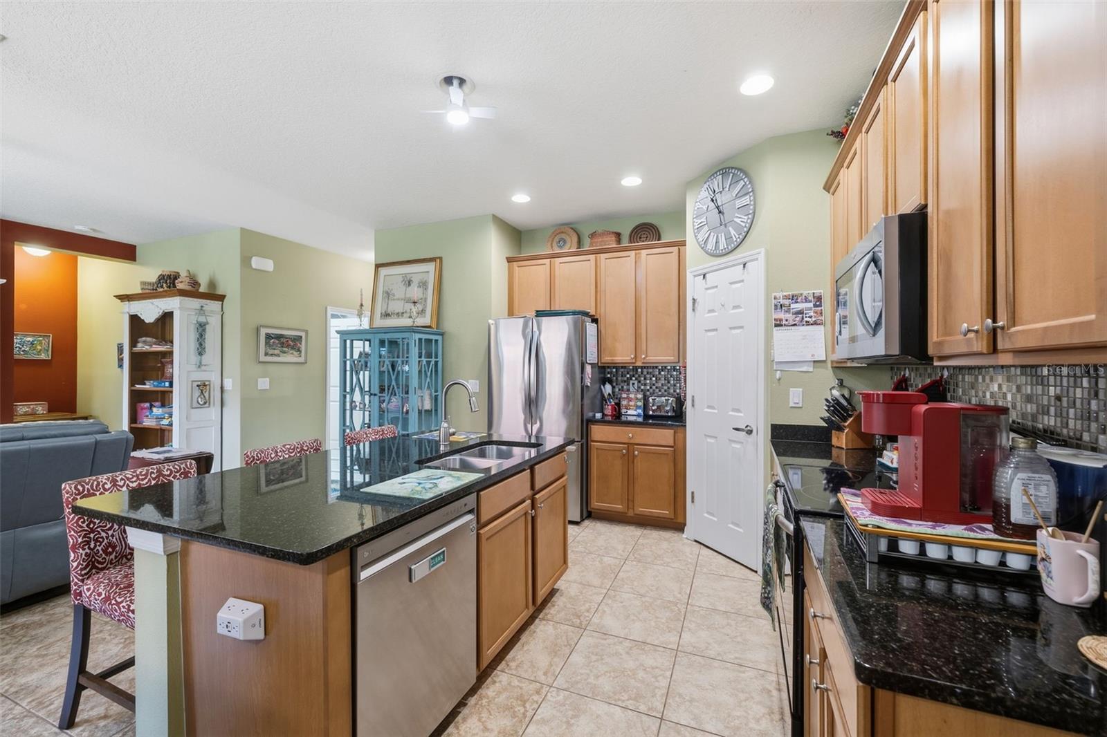 11241 Belle Haven Dr Property Photo 8