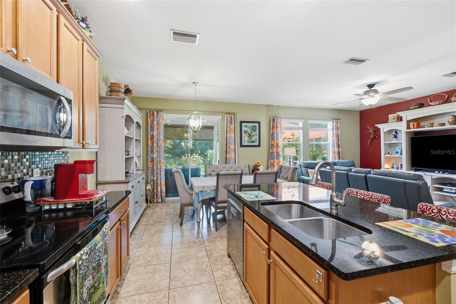 11241 Belle Haven Dr Property Photo 10