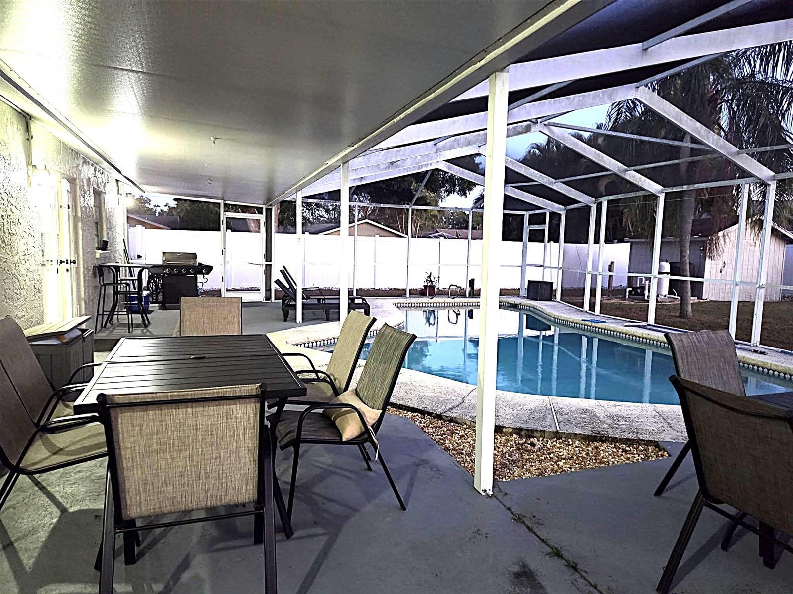 8024 Candlewoode Dr Property Photo 39