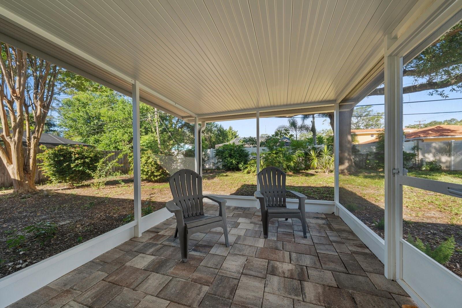 786 Manor Dr W Property Photo 23