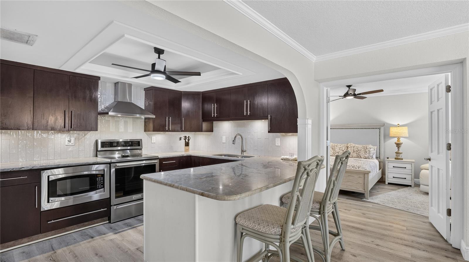 1480 Gulf Blvd #601 Property Photo 5