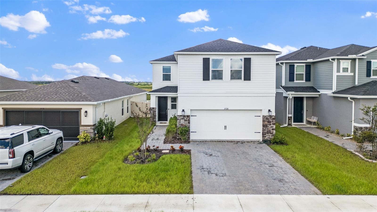 3728 Grappler Cir Se Property Photo 3