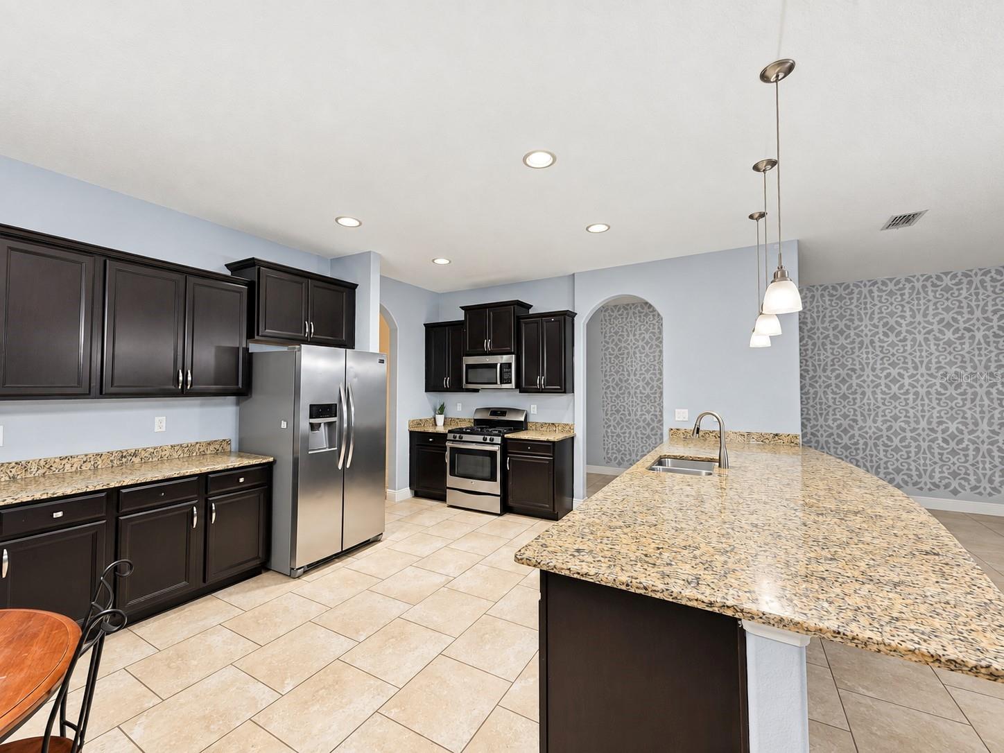 1422 Sharon Rose Trce Property Photo 10