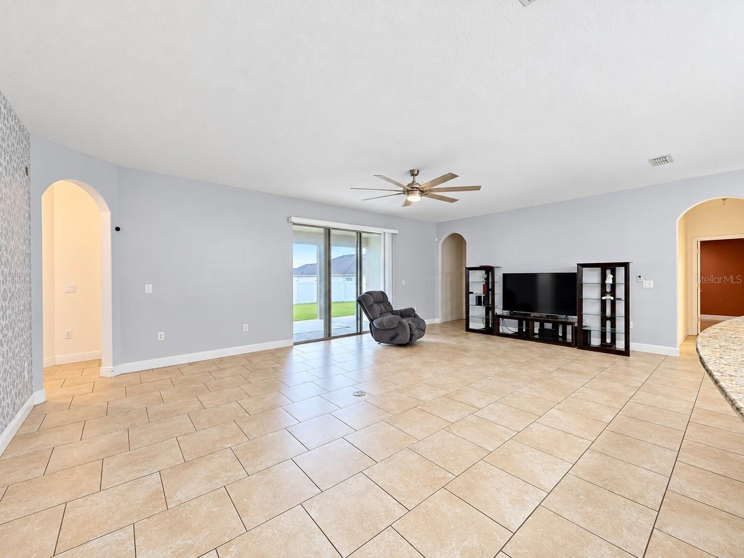 1422 Sharon Rose Trce Property Photo 14