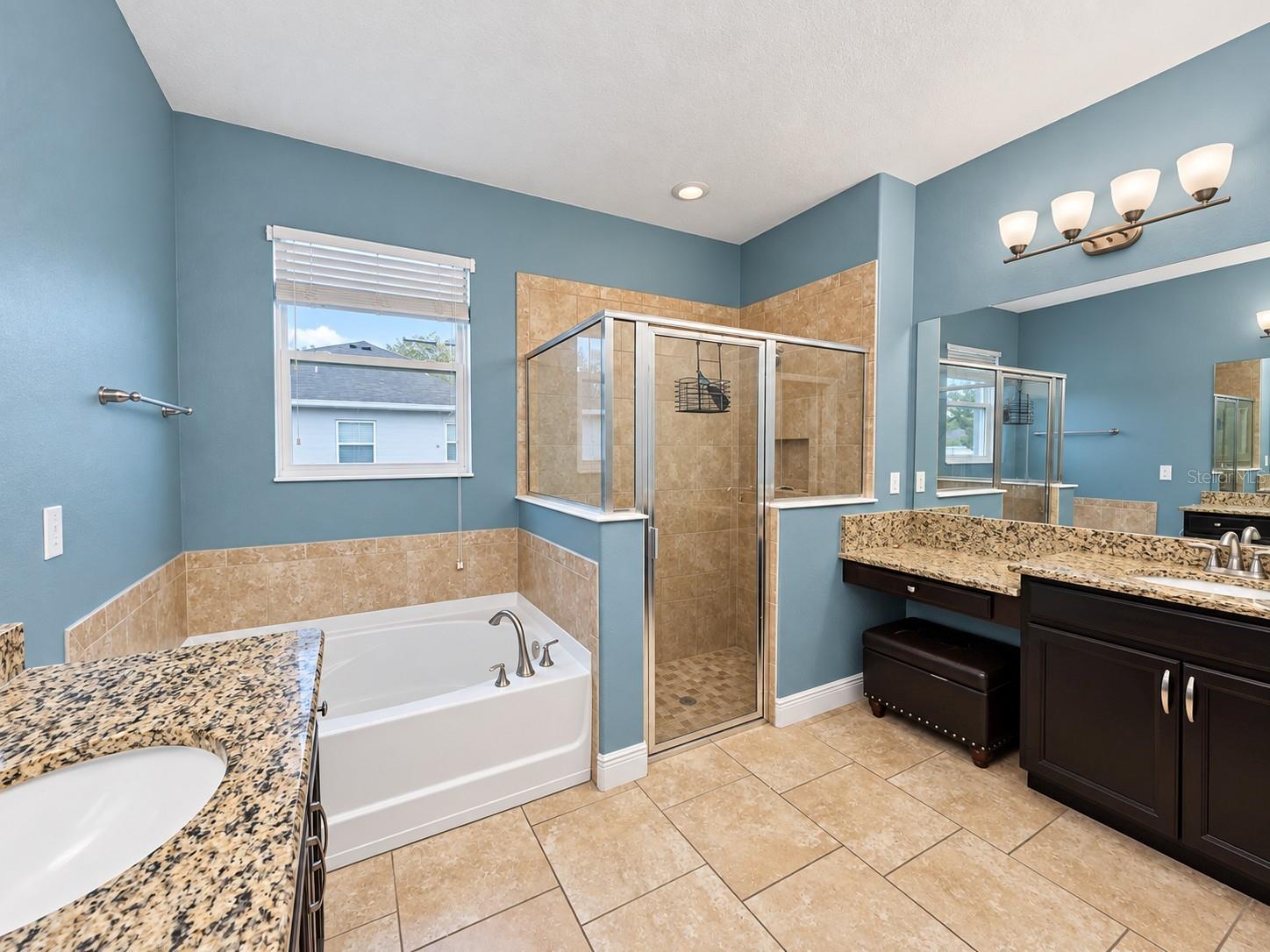 1422 Sharon Rose Trce Property Photo 18