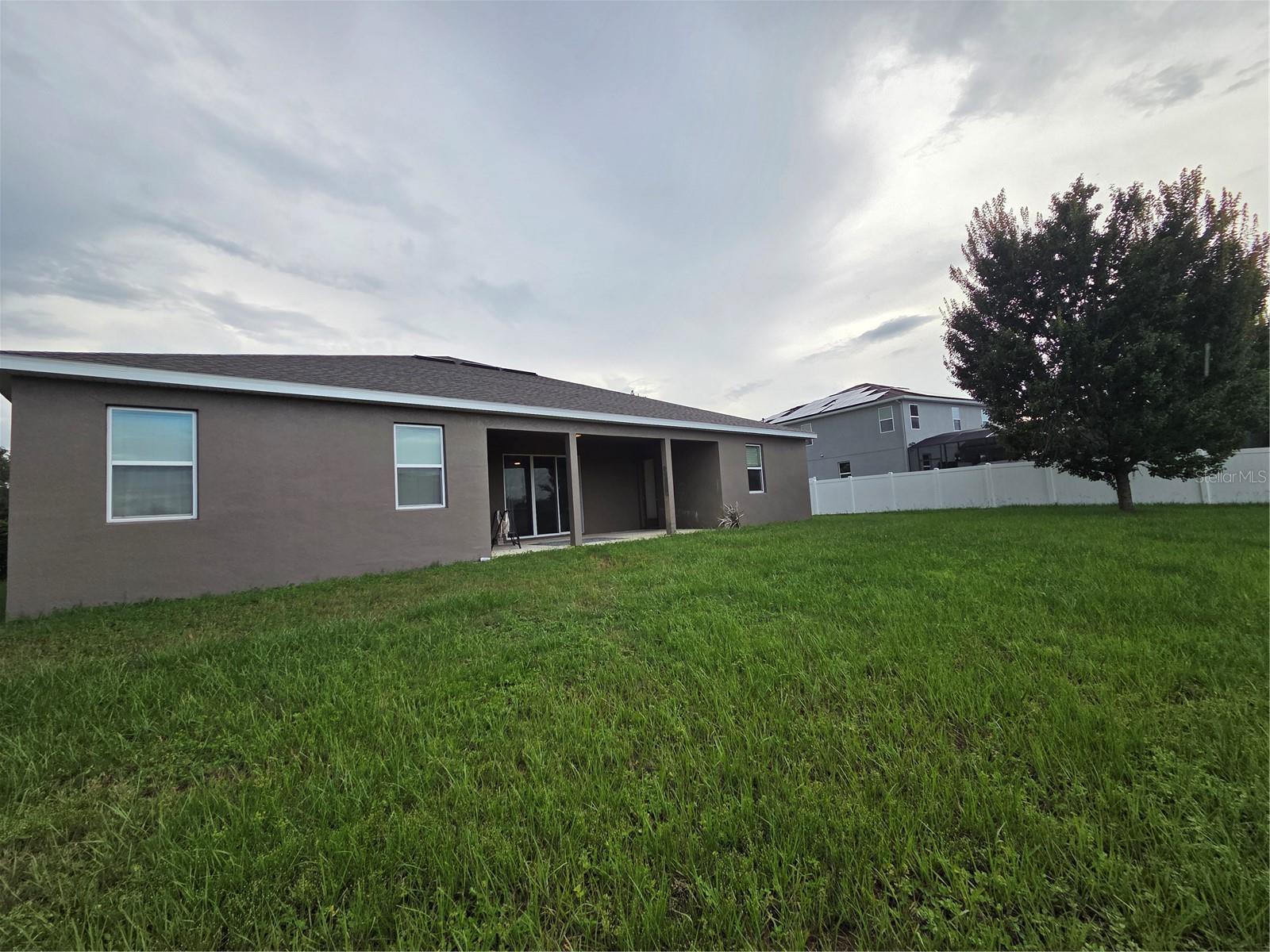1422 Sharon Rose Trce Property Photo 32