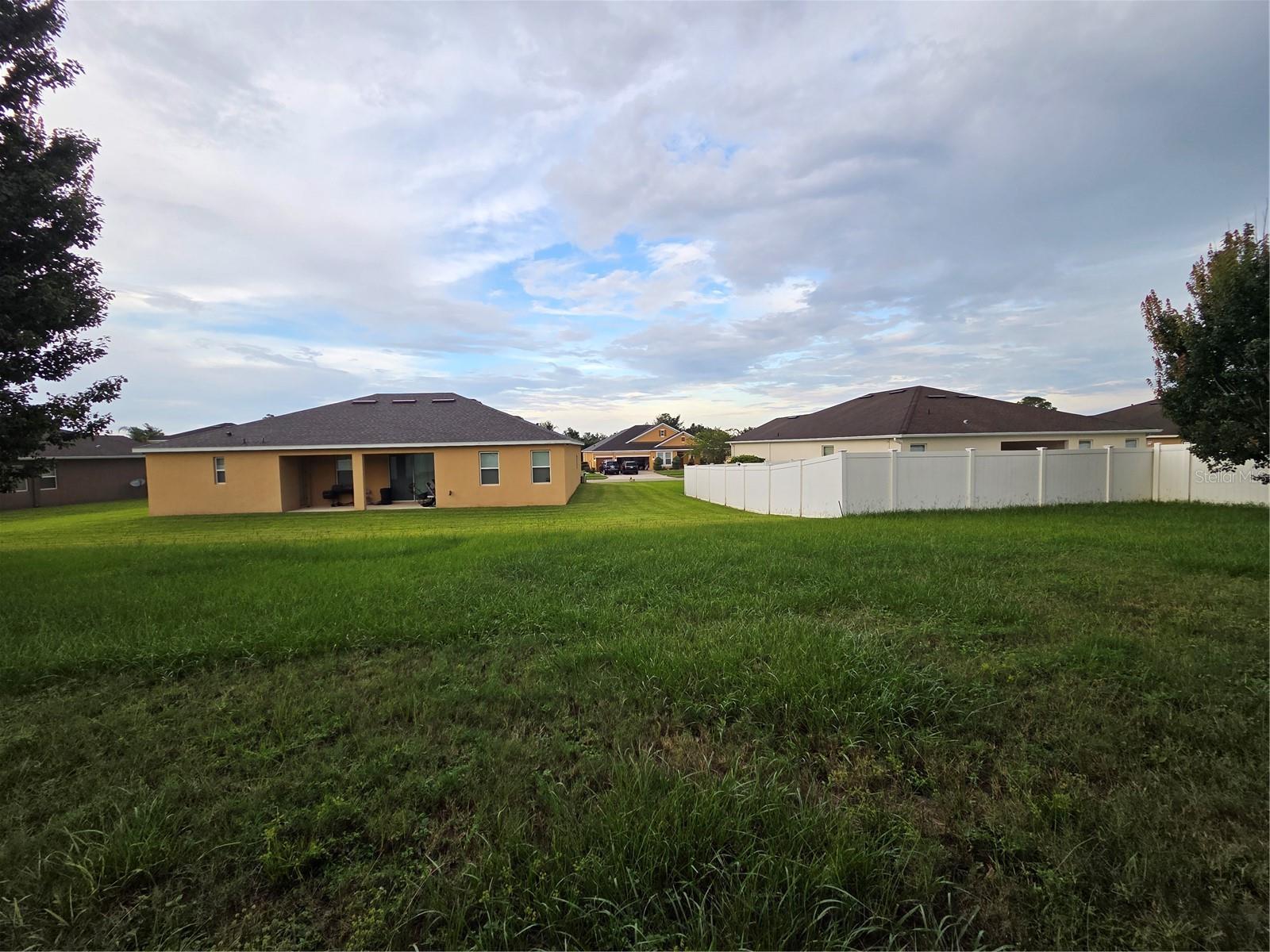 1422 Sharon Rose Trce Property Photo 33